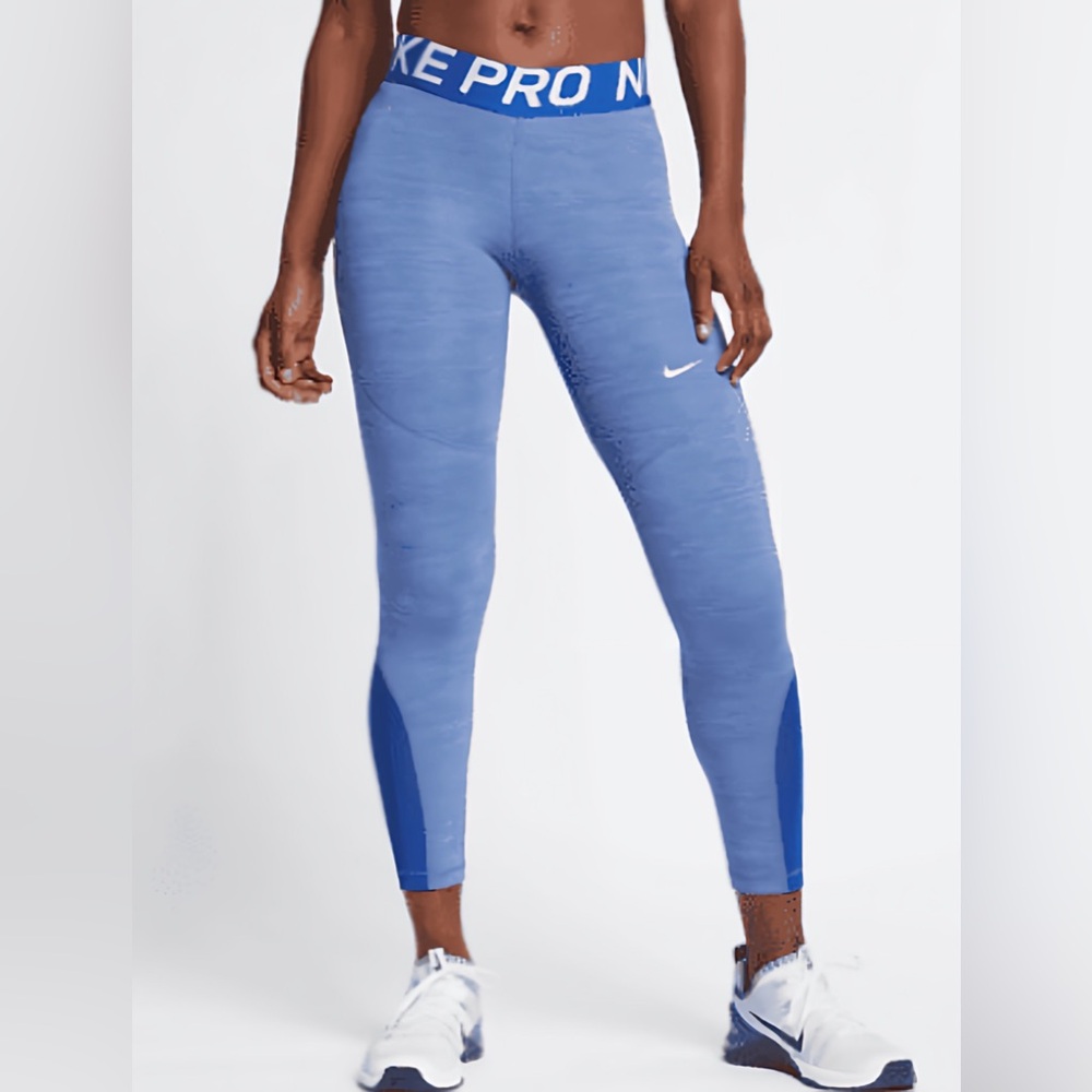 Nike Pro Women's 7/8 Tights, Leggings.